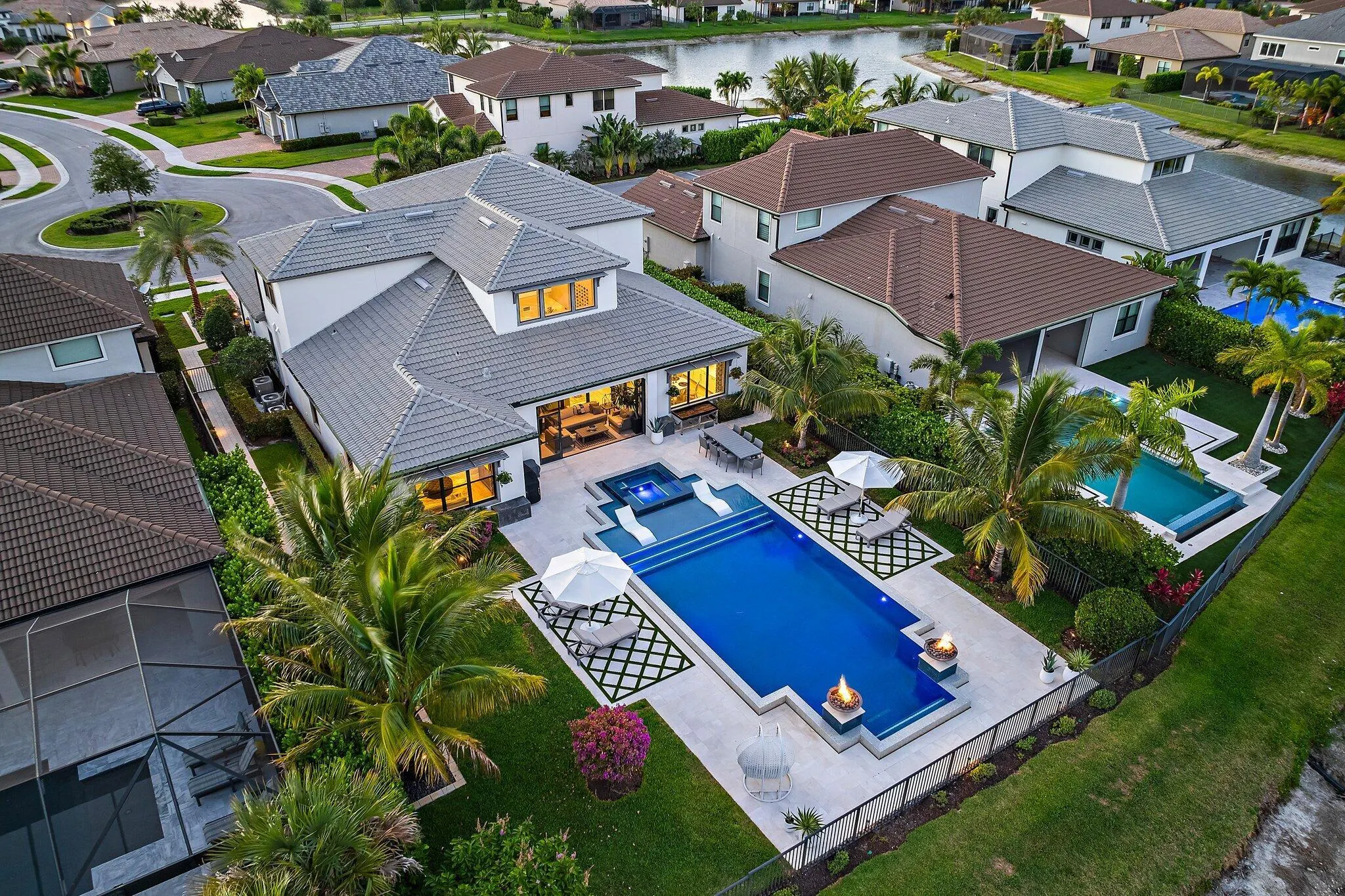 122 Cerulean Key Way