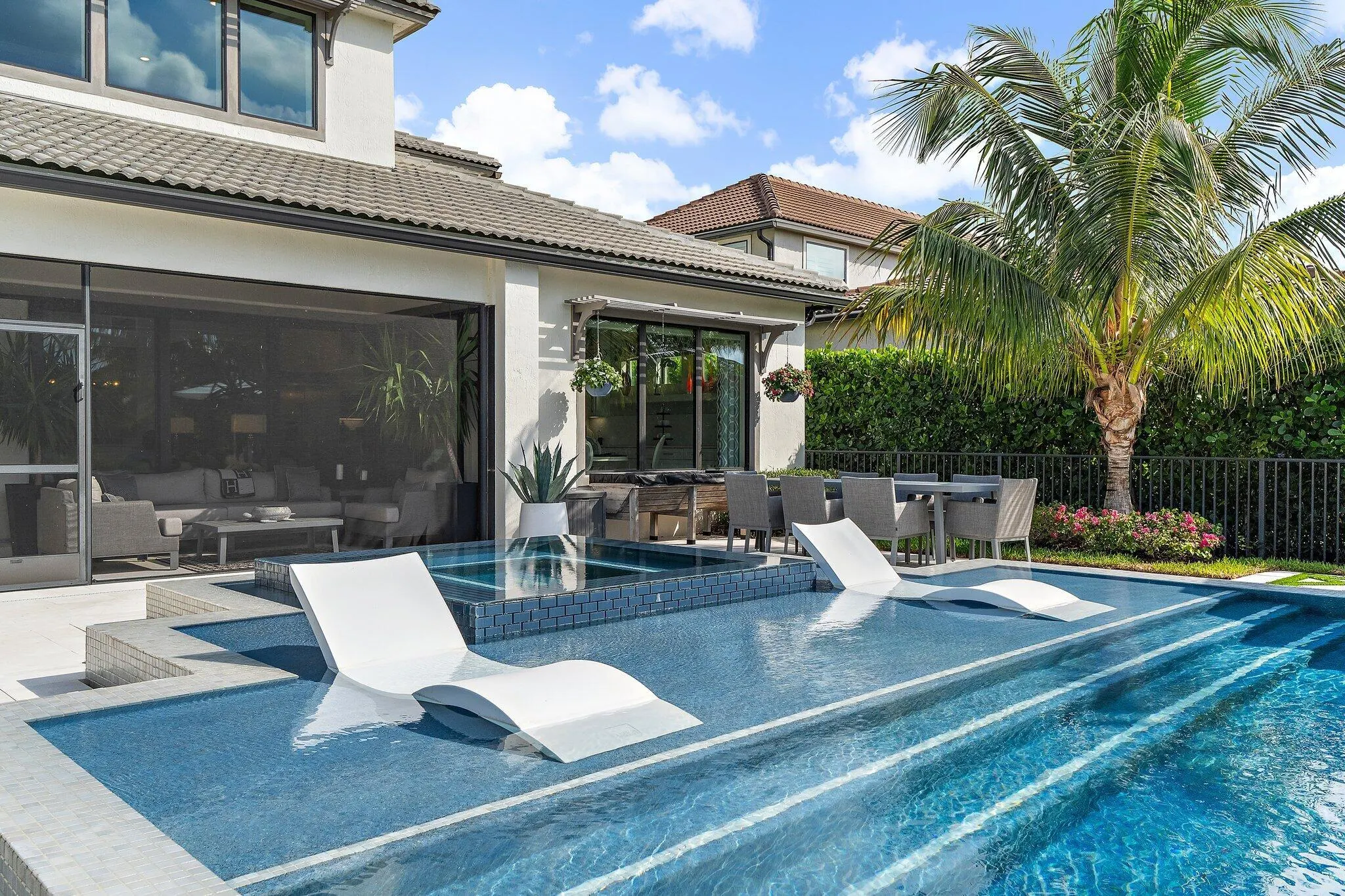 122 Cerulean Key Way