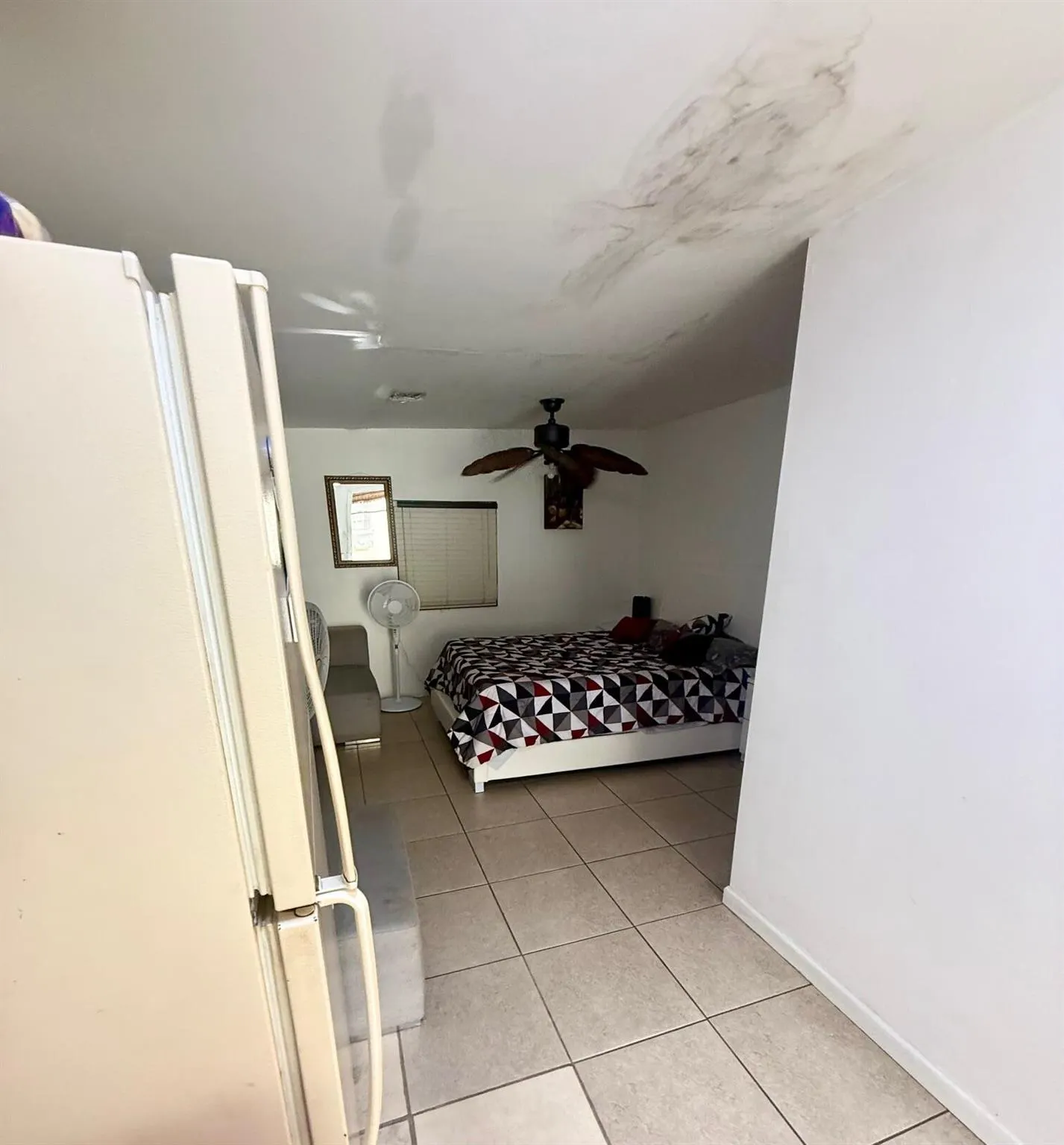 102 NE 9th Court