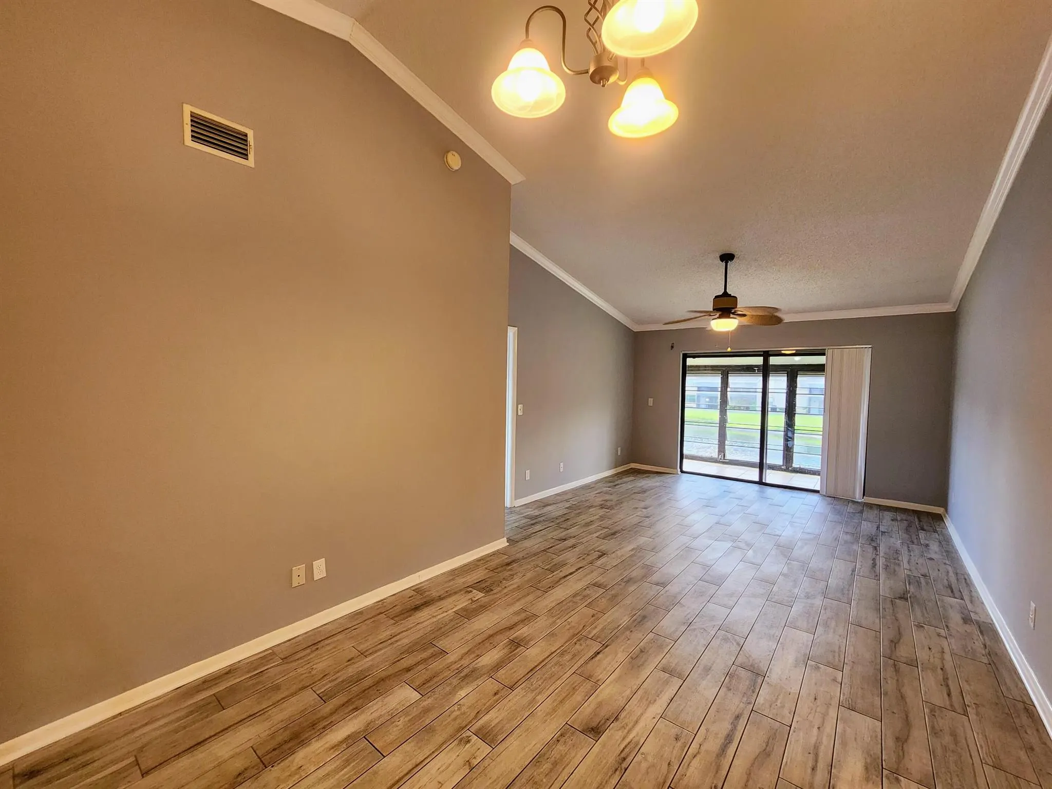 3171 SE Aster Lane, #1107