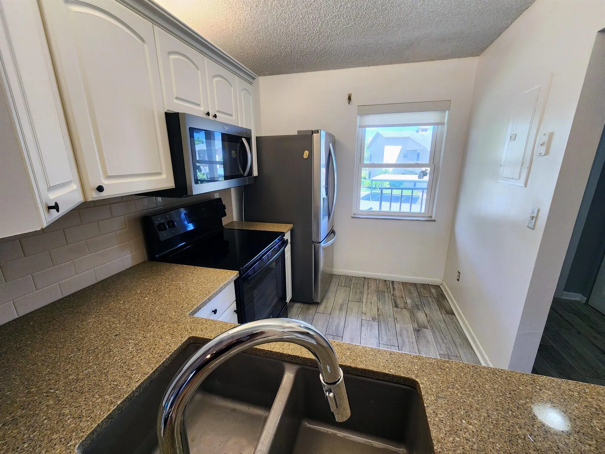 3171 SE Aster Lane, #1107