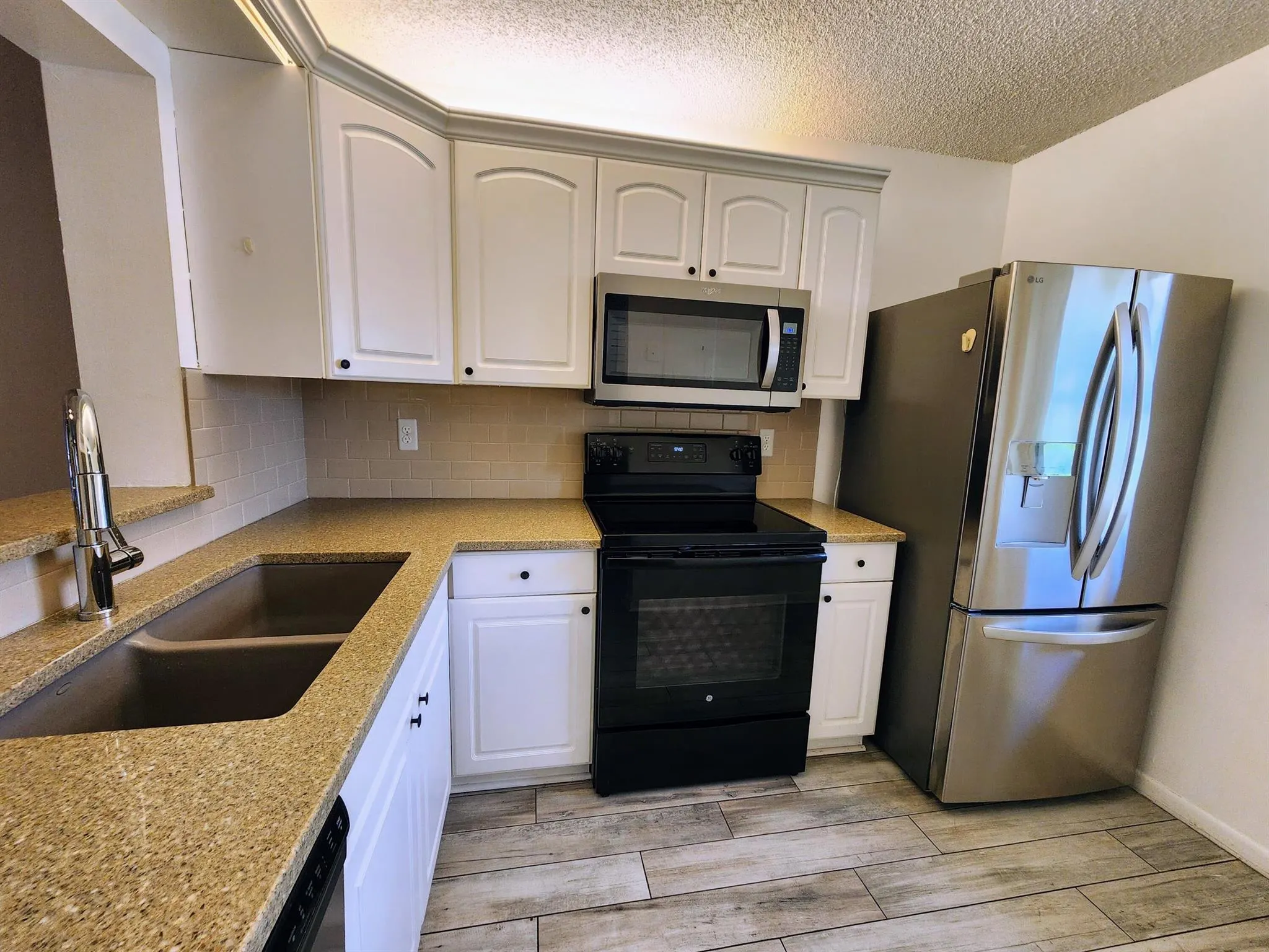 3171 SE Aster Lane, #1107
