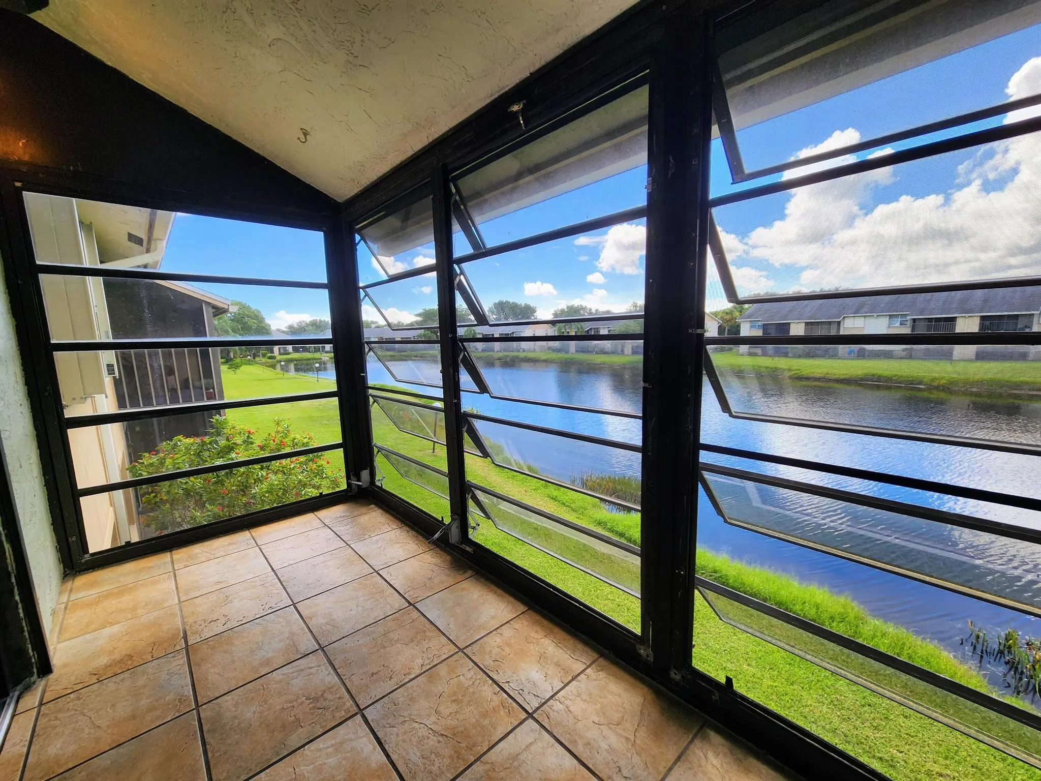 3171 SE Aster Lane, #1107