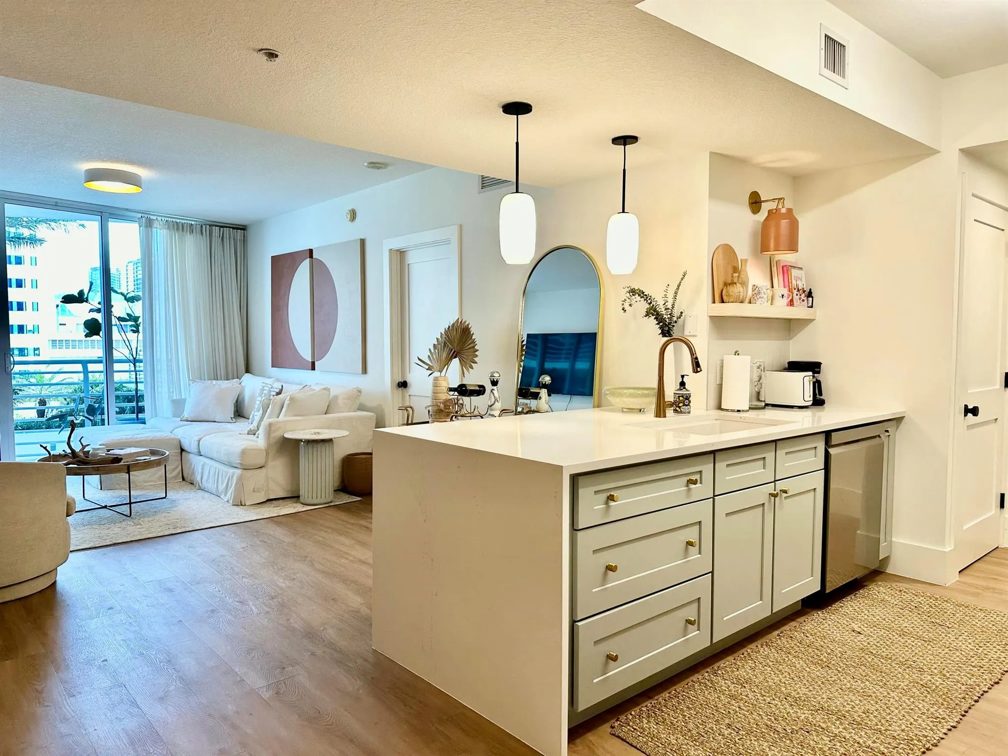 1551 N Flagler Drive, #614