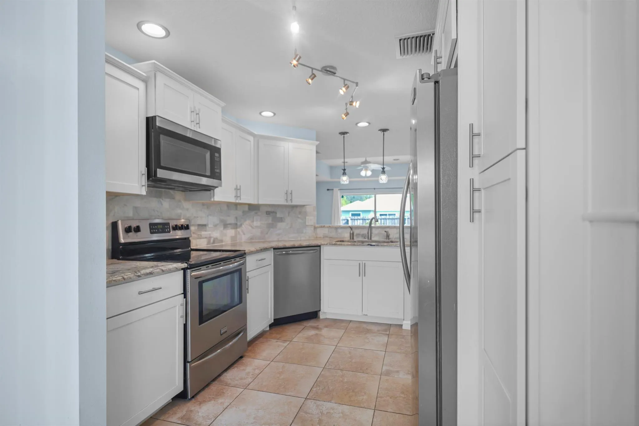 3199 SE Lime Tree Terrace