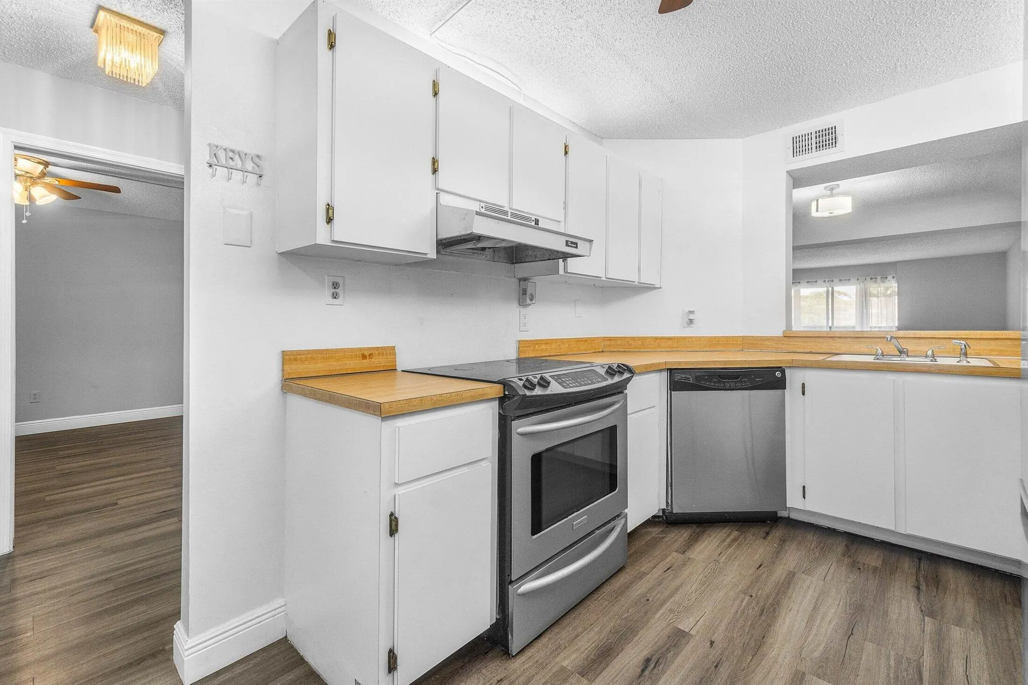 23395 Carolwood Lane, #207