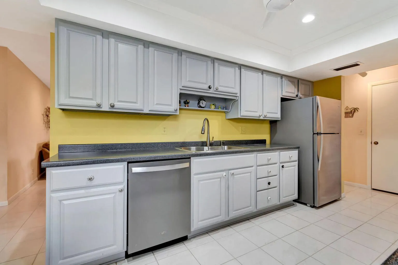 5920 Forest Grove Drive, #3