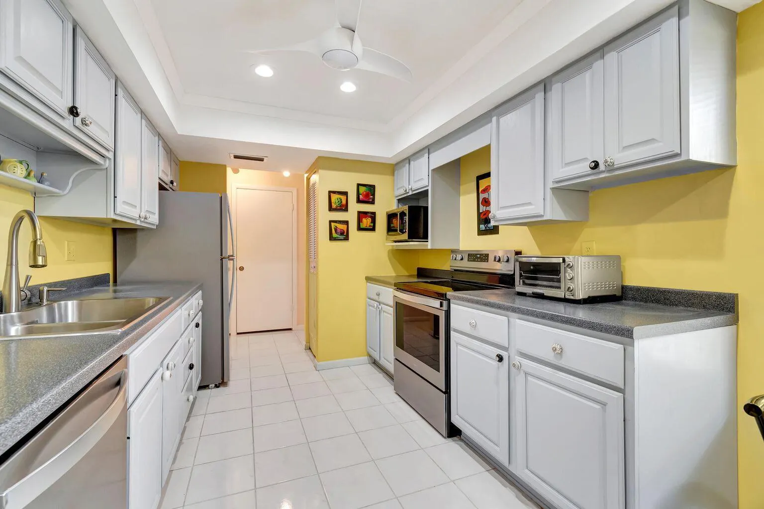 5920 Forest Grove Drive, #3