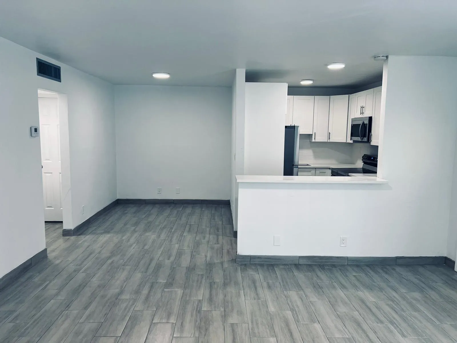 930 N 14 Court, #Apt 6