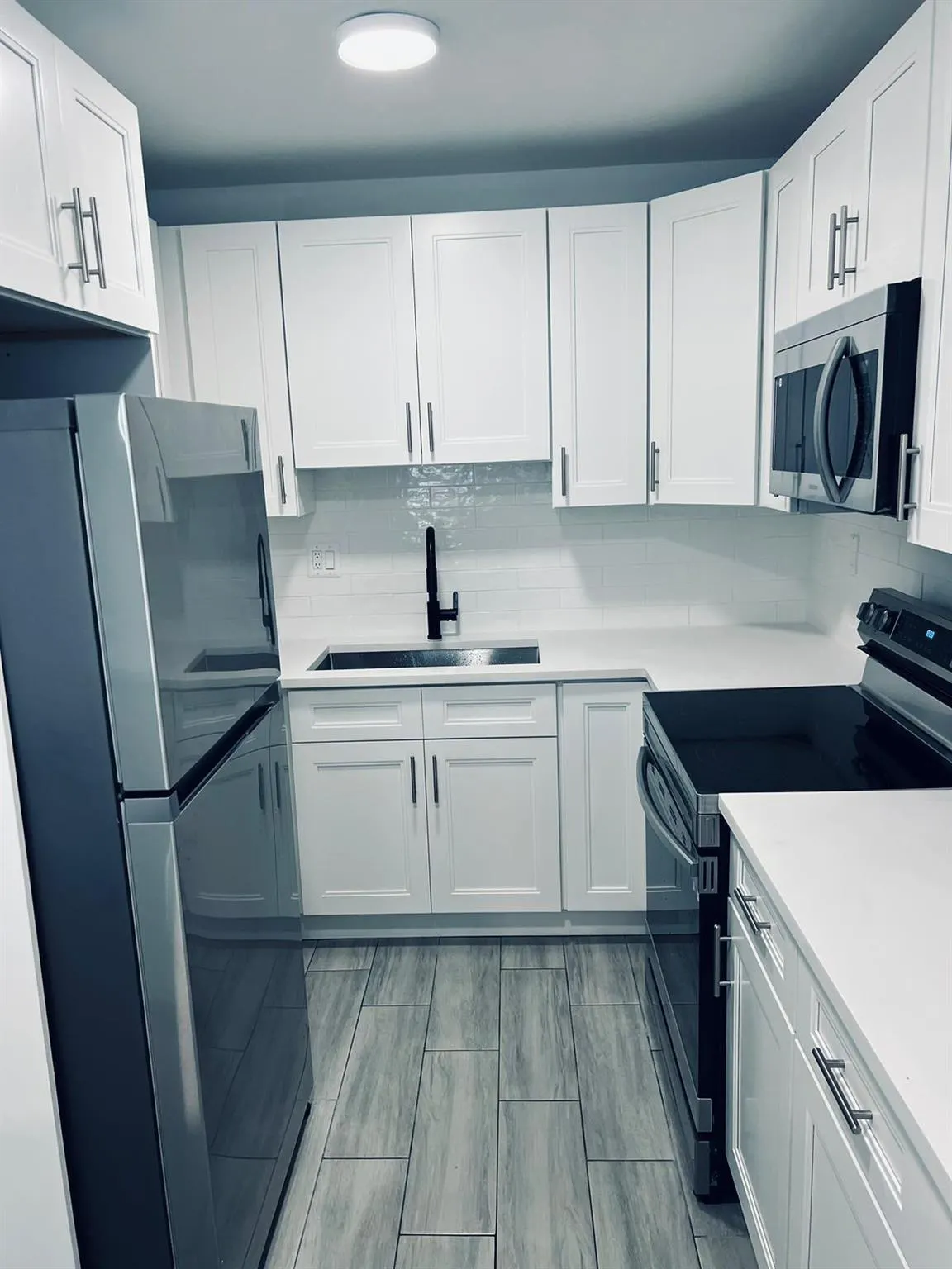 930 N 14 Court, #Apt 6