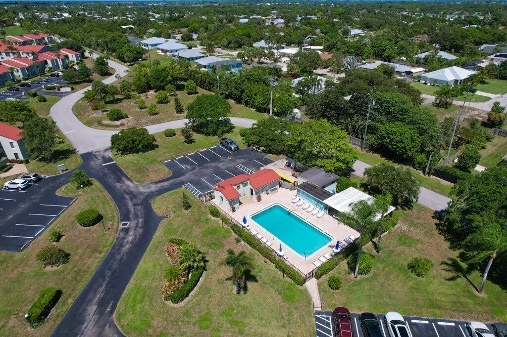5463 SE Miles Grant Road, #207