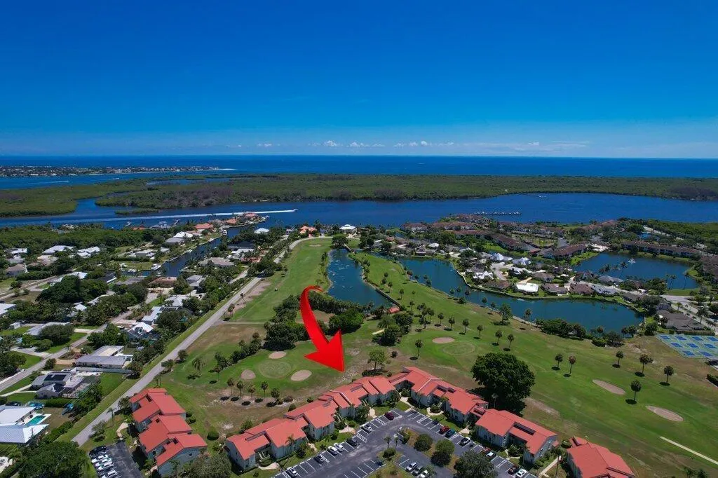 5463 SE Miles Grant Road, #207