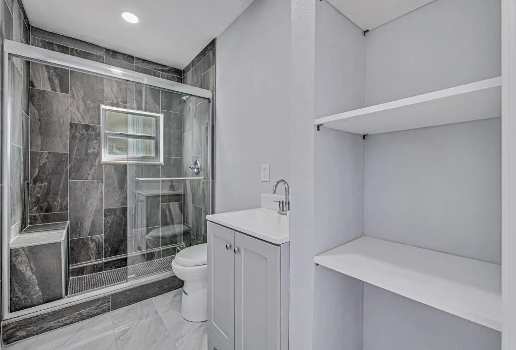 723 21st Street, #D