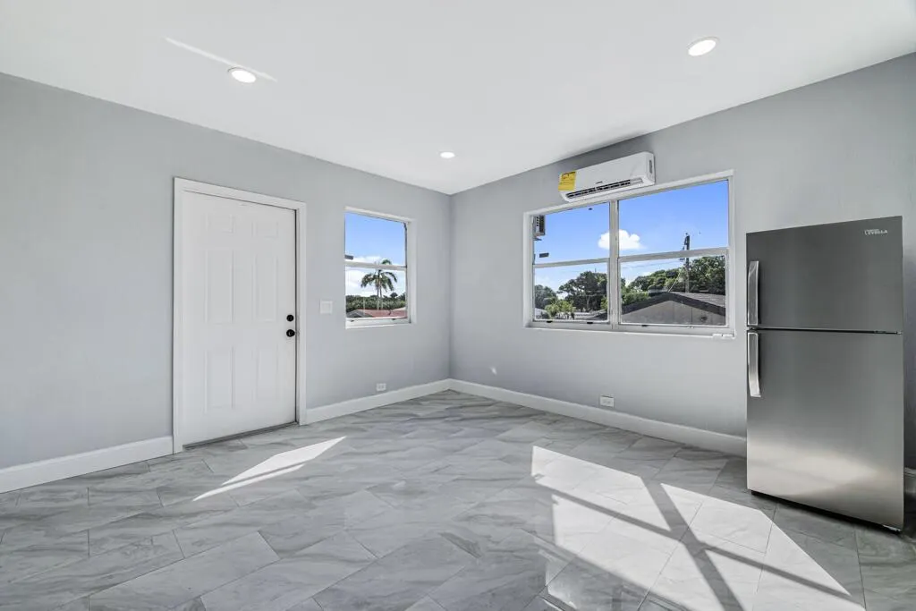 723 21st Street, #D