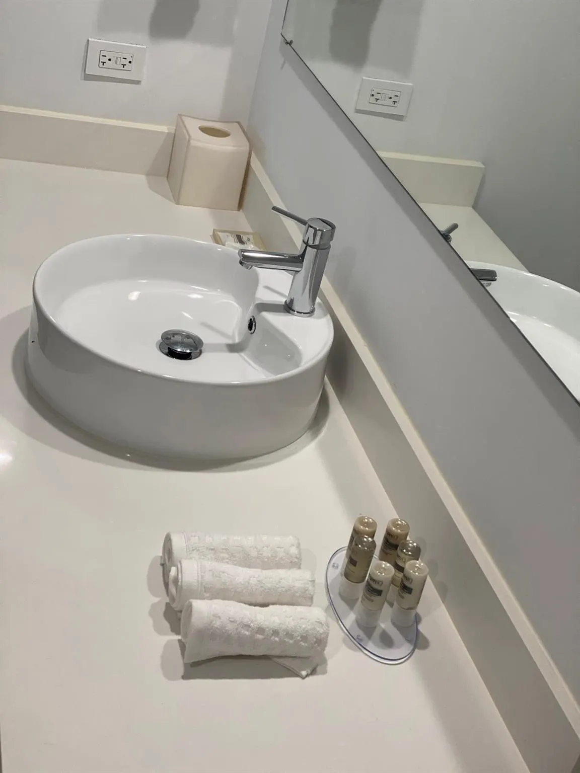 2602 E Hallandale Beach Boulevard, #R2210