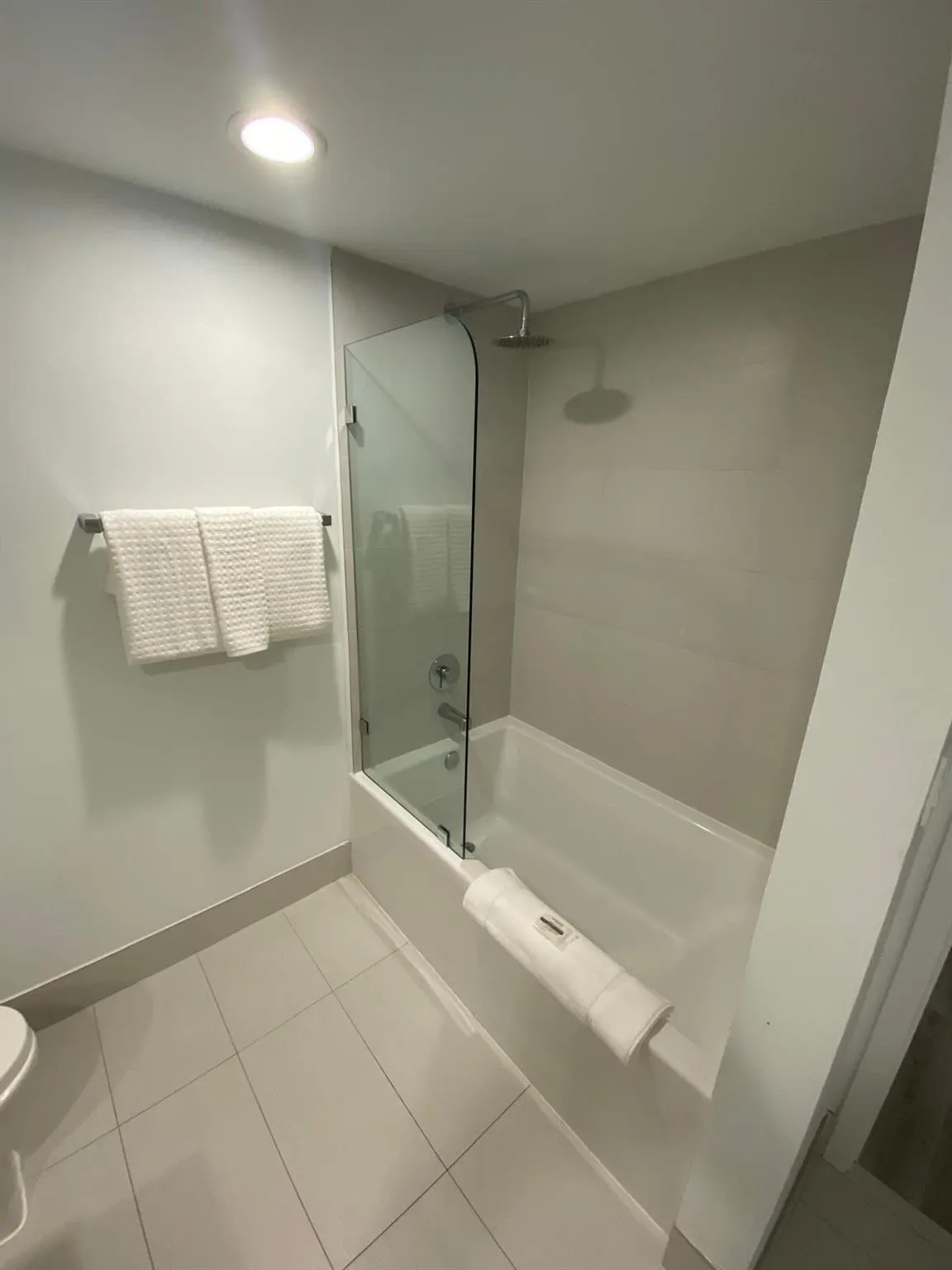 2602 E Hallandale Beach Boulevard, #R2210