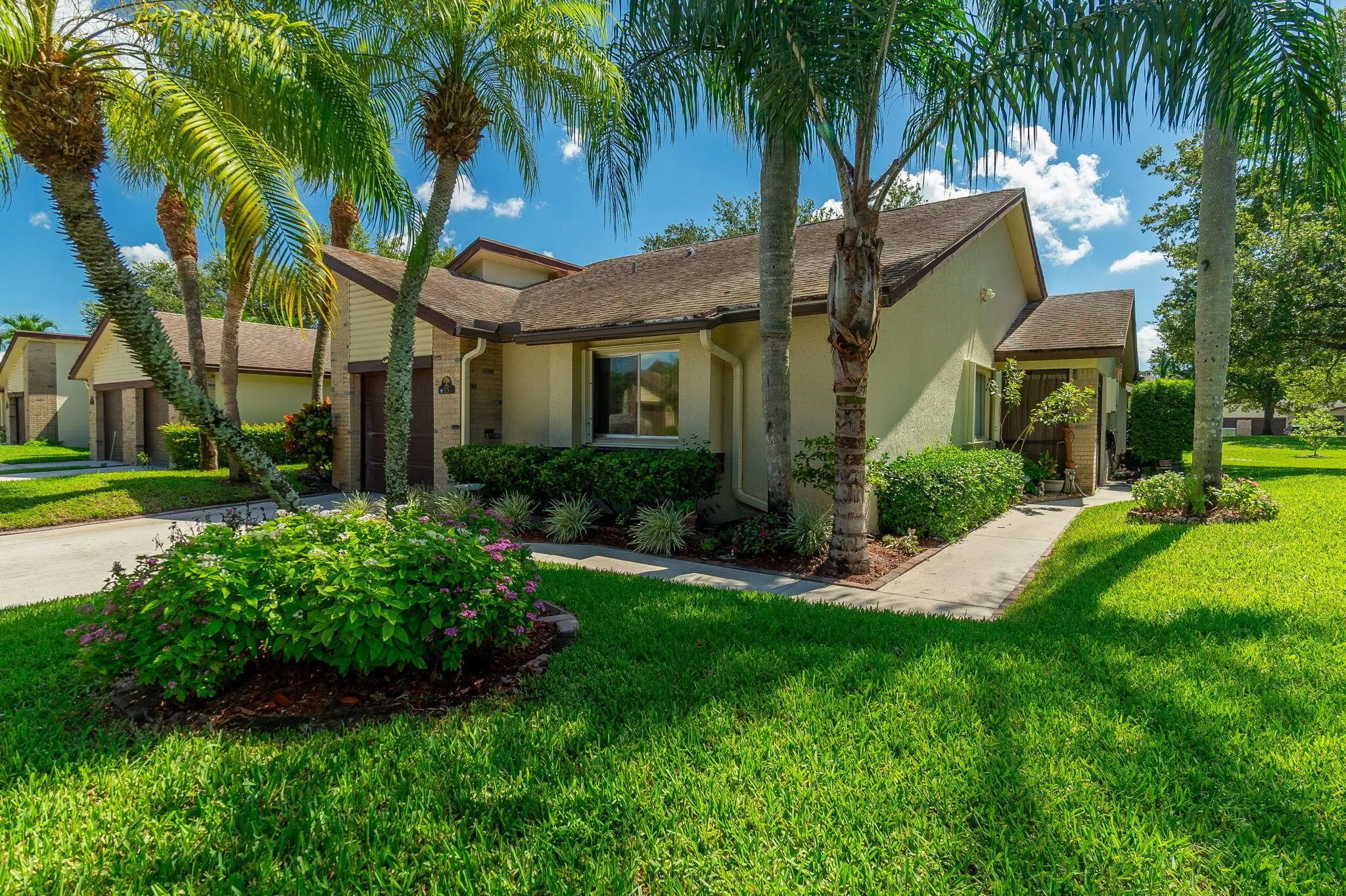 115 Ramblewood Circle