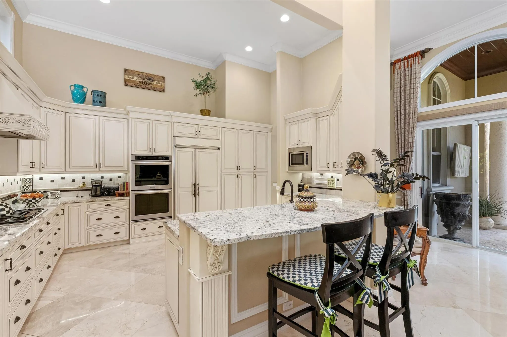 780 NE Orchid Bay Drive