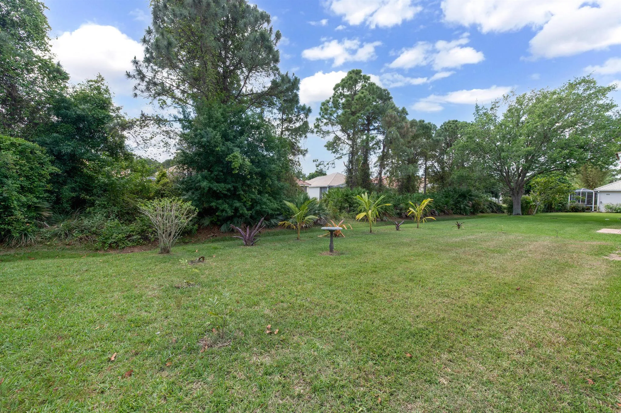 665 SW Lake Charles Circle
