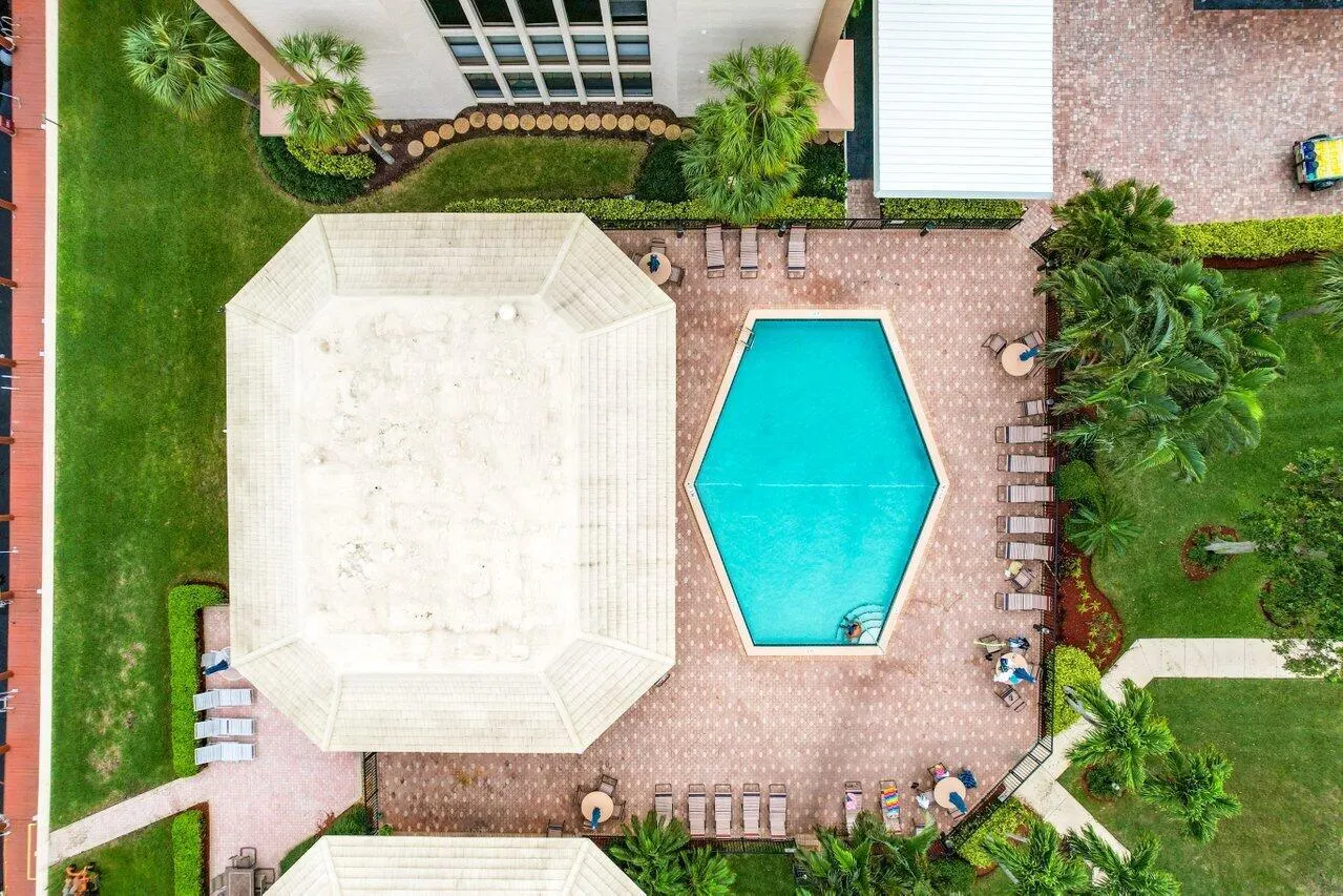 1629 Riverview Road, #117