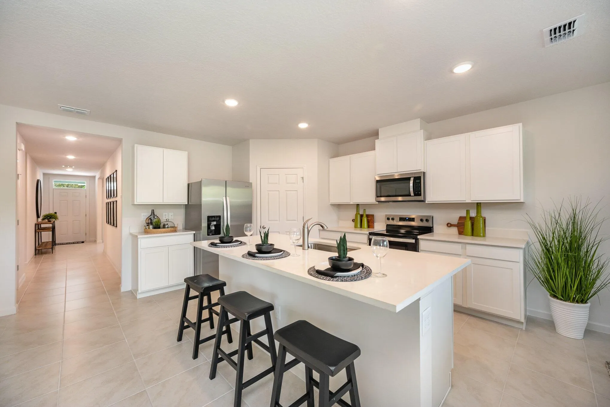 3125 SW Centamino Street