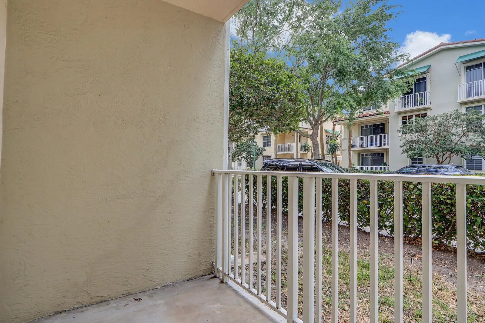 1139 Town Center Drive, #14