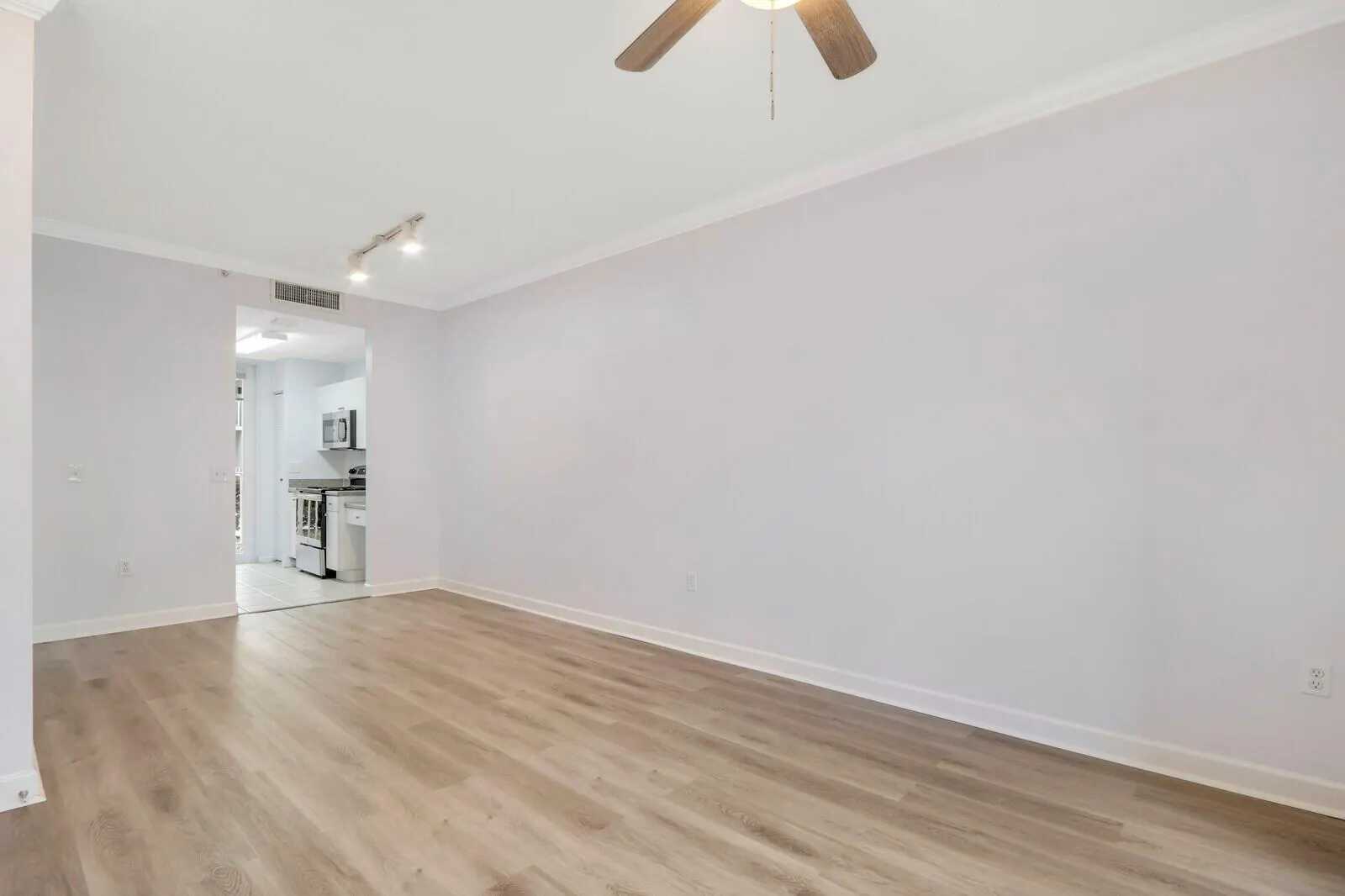 1139 Town Center Drive, #14