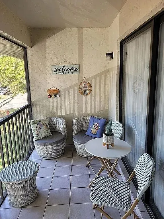 9780 Pineapple Tree Drive, #203