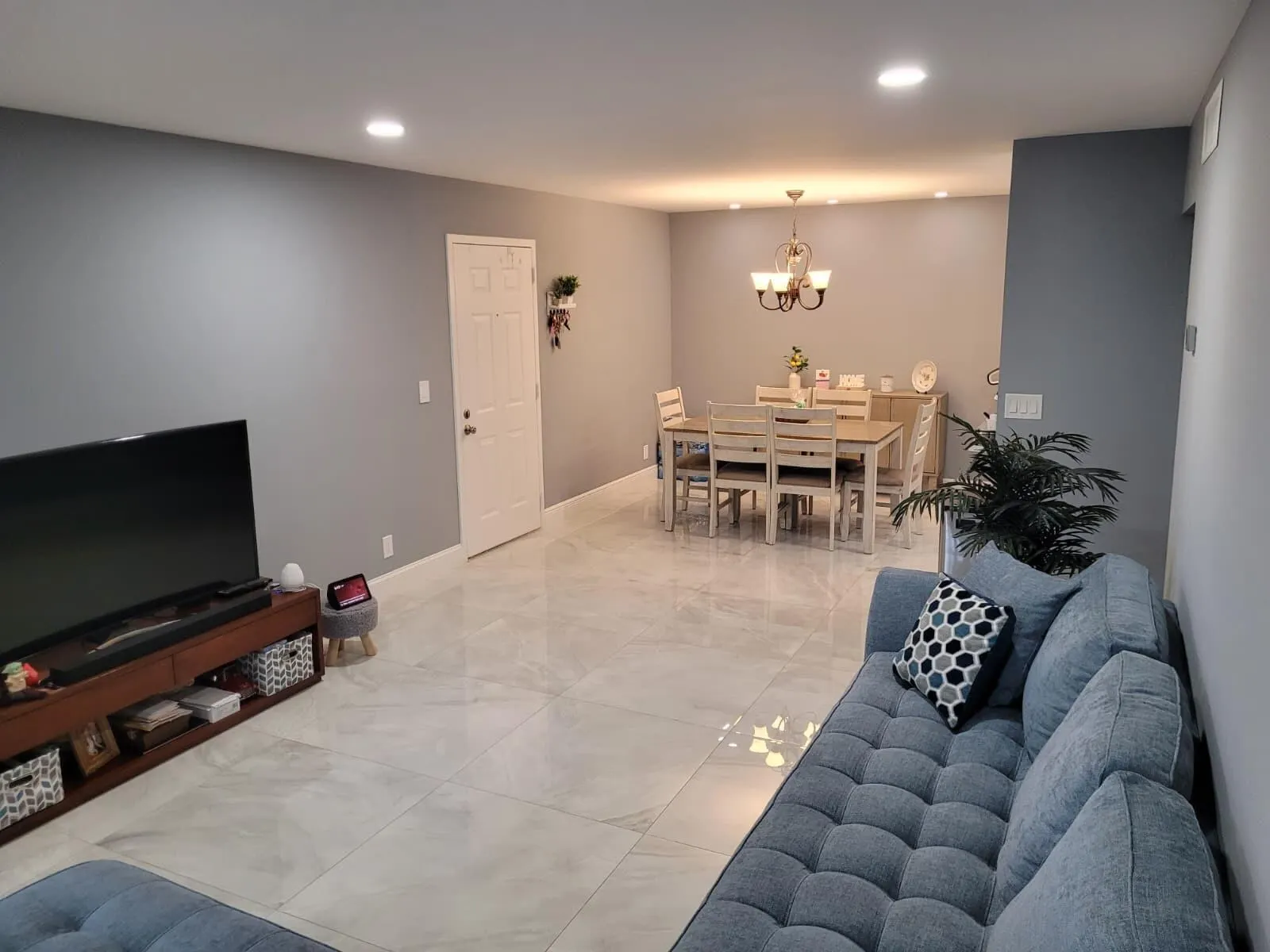 9780 Pineapple Tree Drive, #203