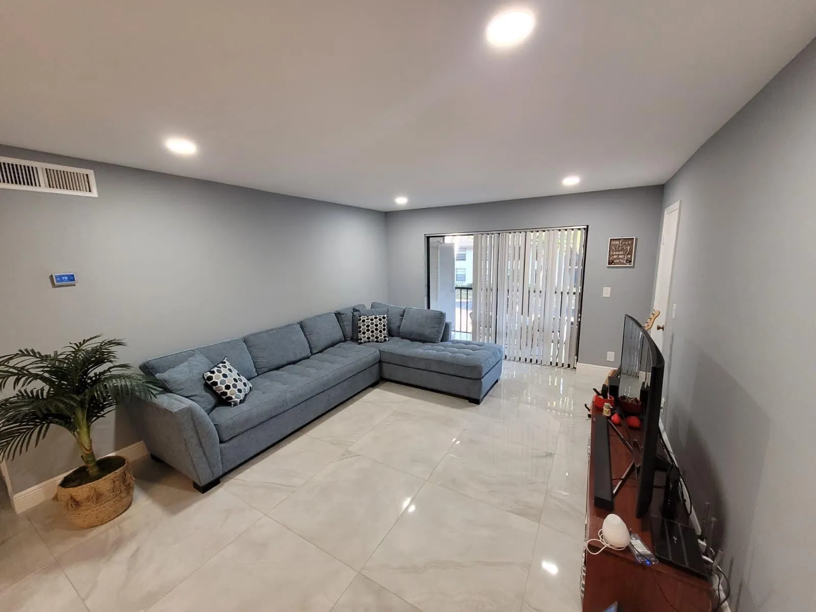 9780 Pineapple Tree Drive, #203