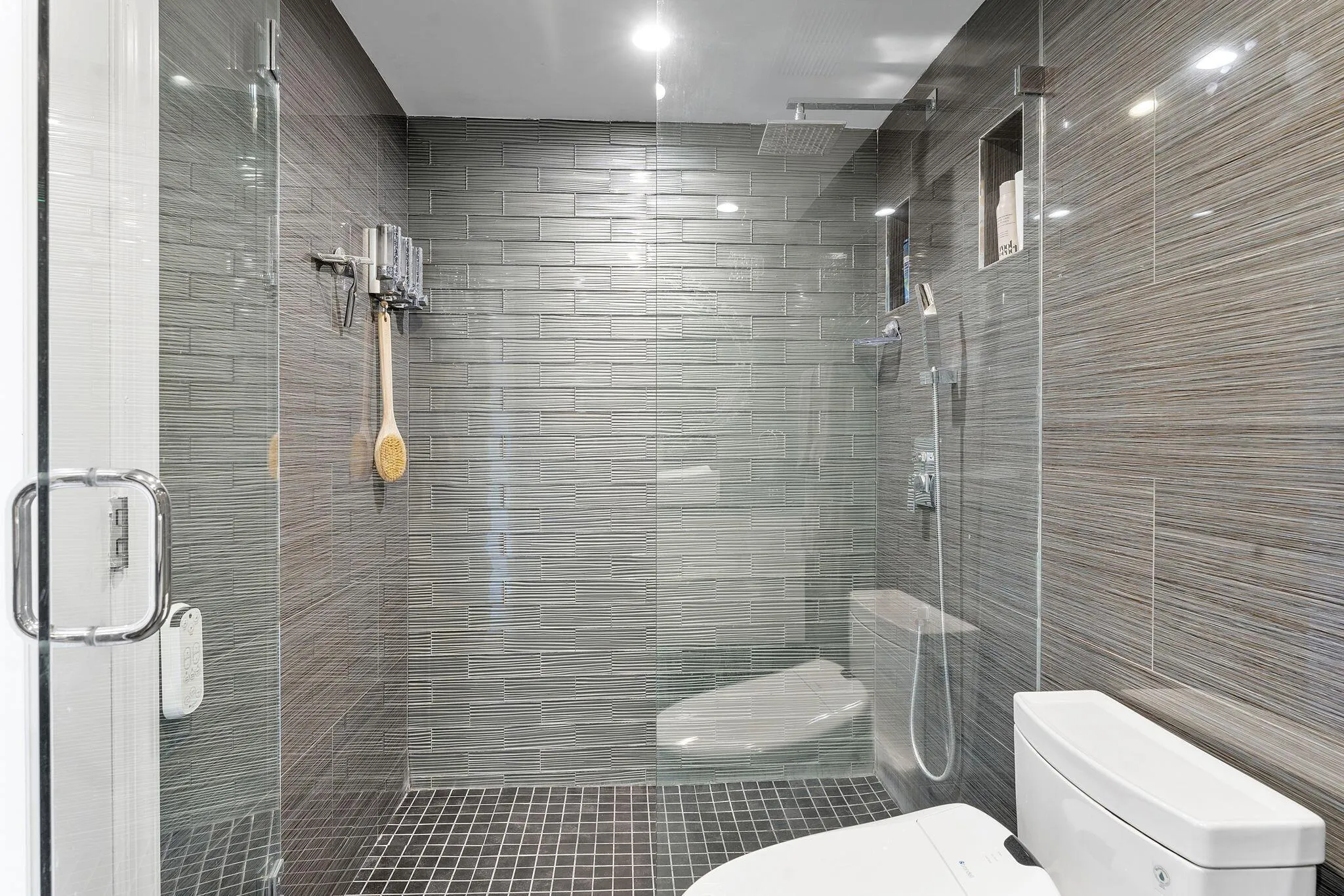 1523 E Hillsboro Boulevard, #634