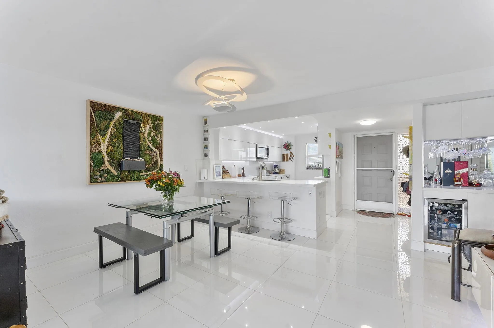 1523 E Hillsboro Boulevard, #634