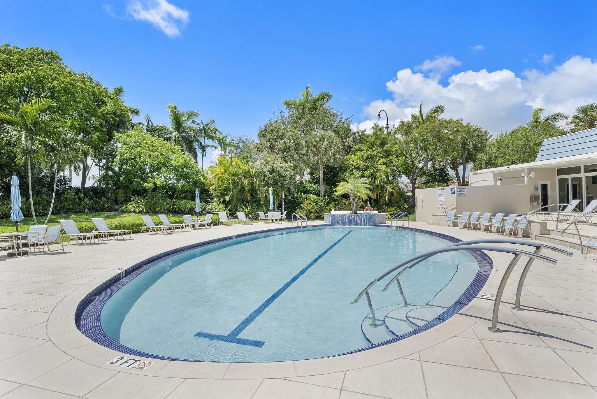 1523 E Hillsboro Boulevard, #634