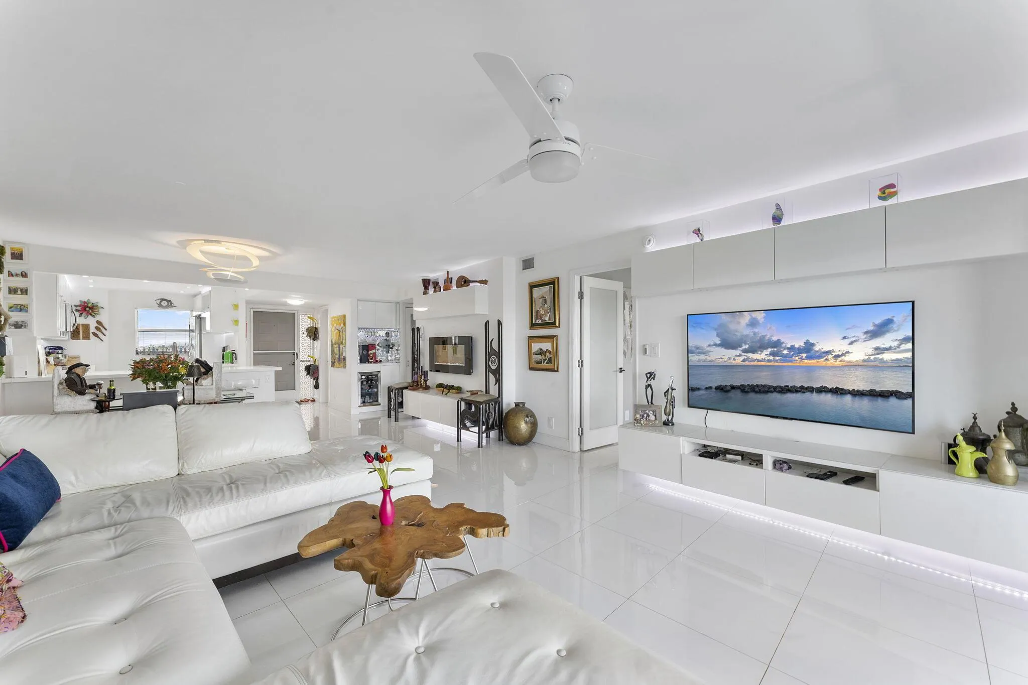 1523 E Hillsboro Boulevard, #634