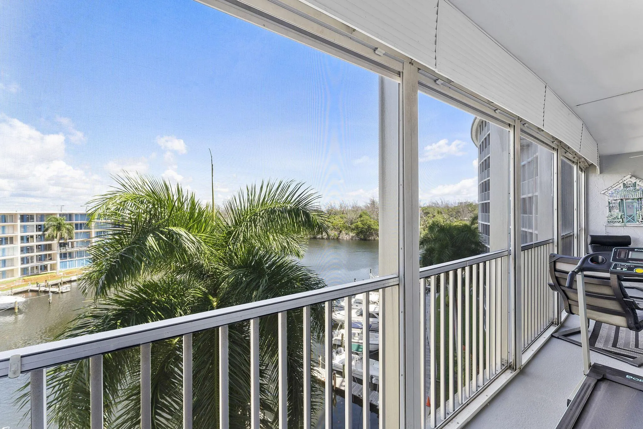 1523 E Hillsboro Boulevard, #634