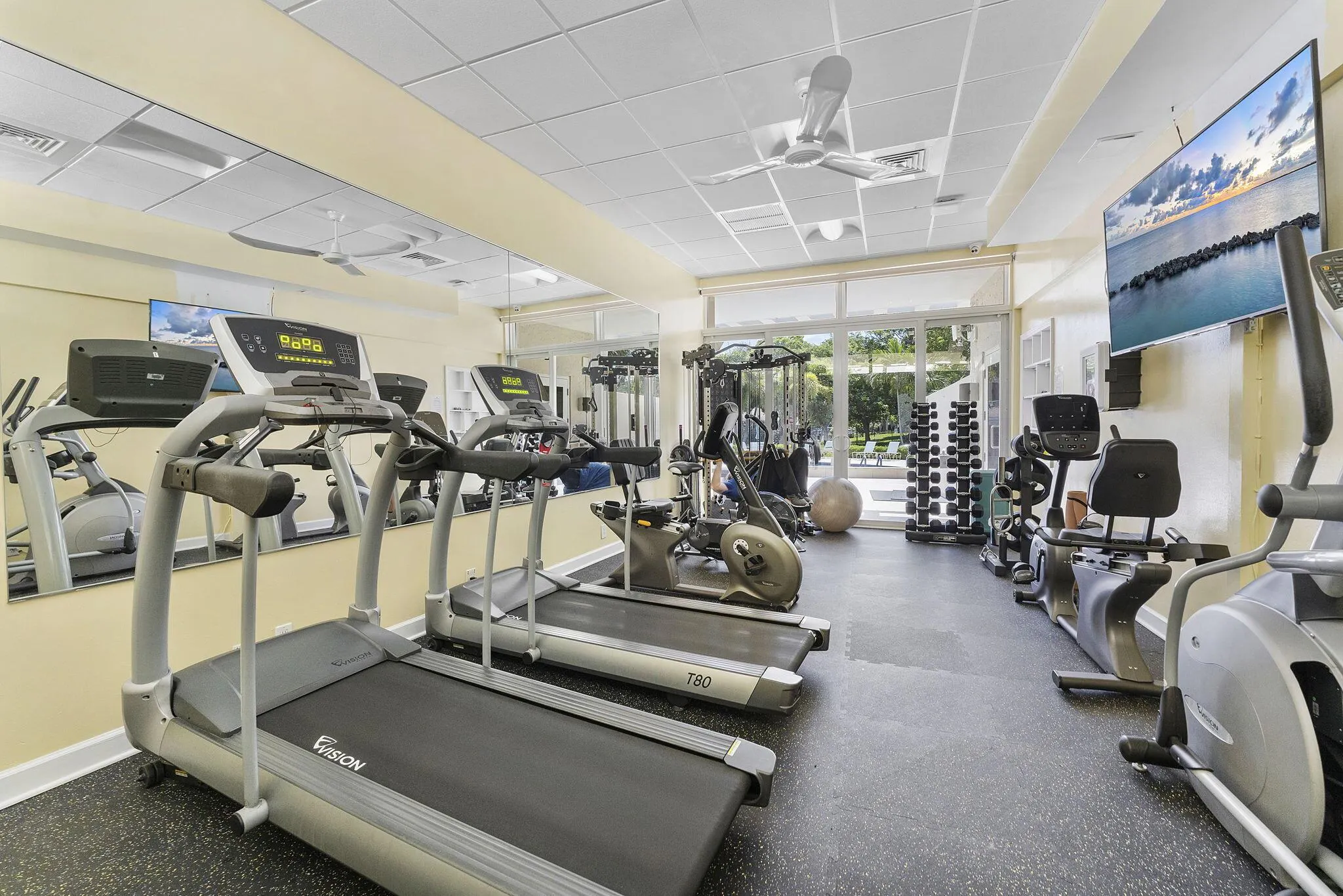 1523 E Hillsboro Boulevard, #634