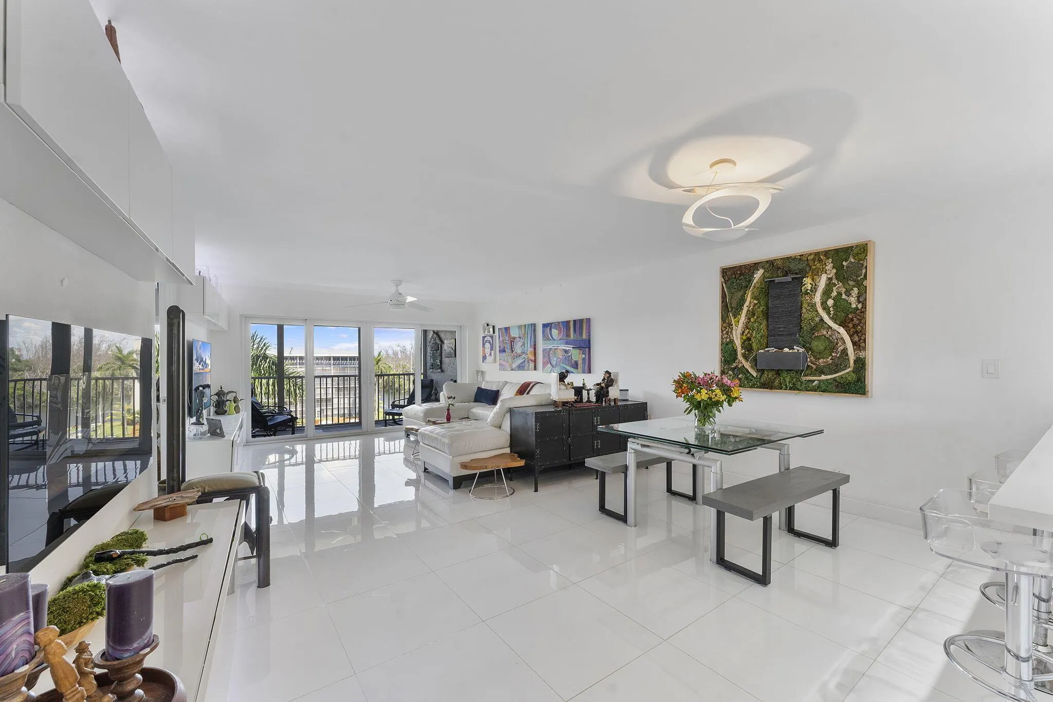 1523 E Hillsboro Boulevard, #634
