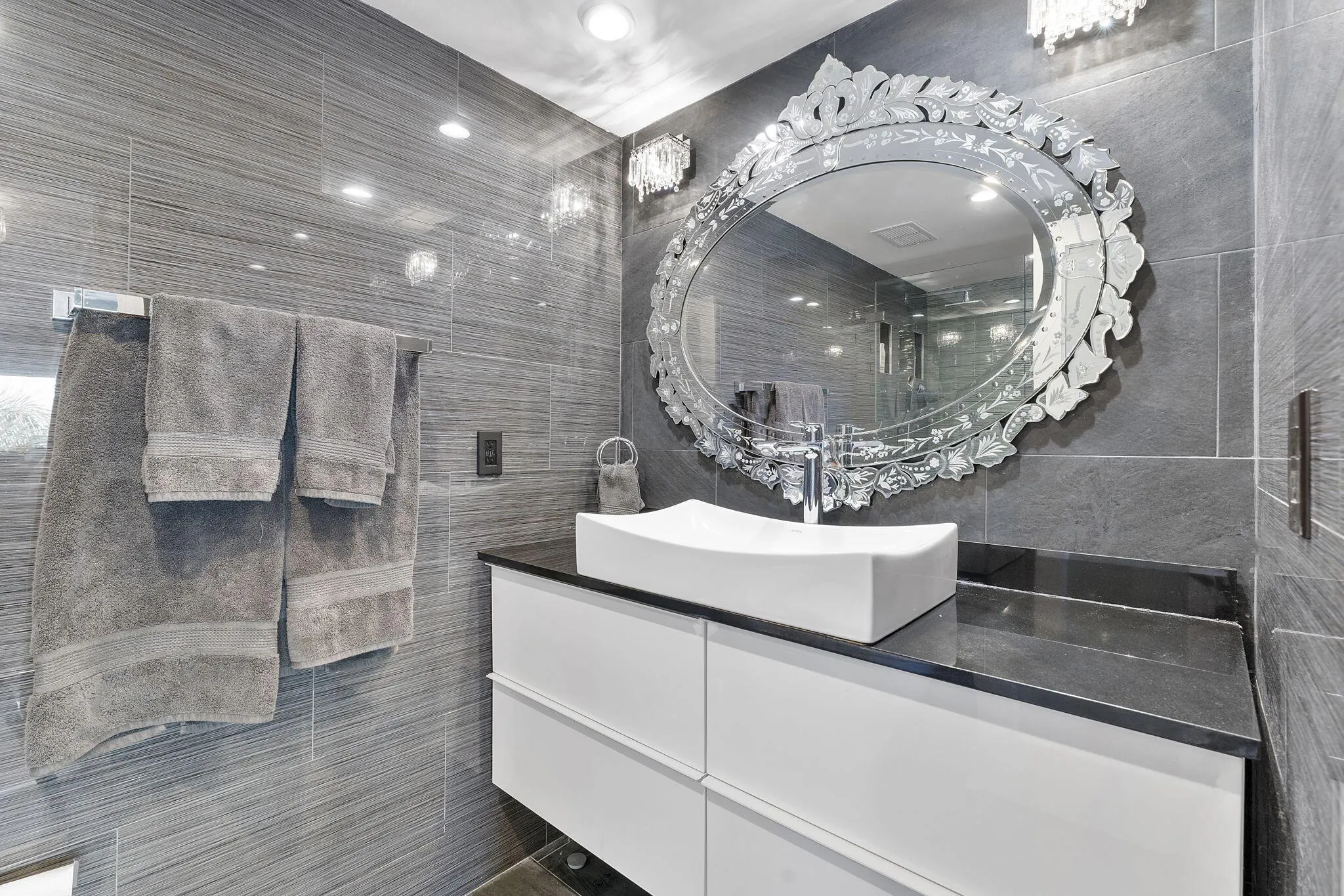 1523 E Hillsboro Boulevard, #634