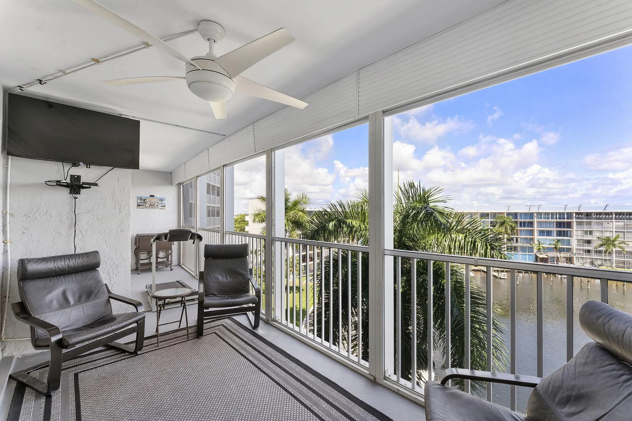 1523 E Hillsboro Boulevard, #634