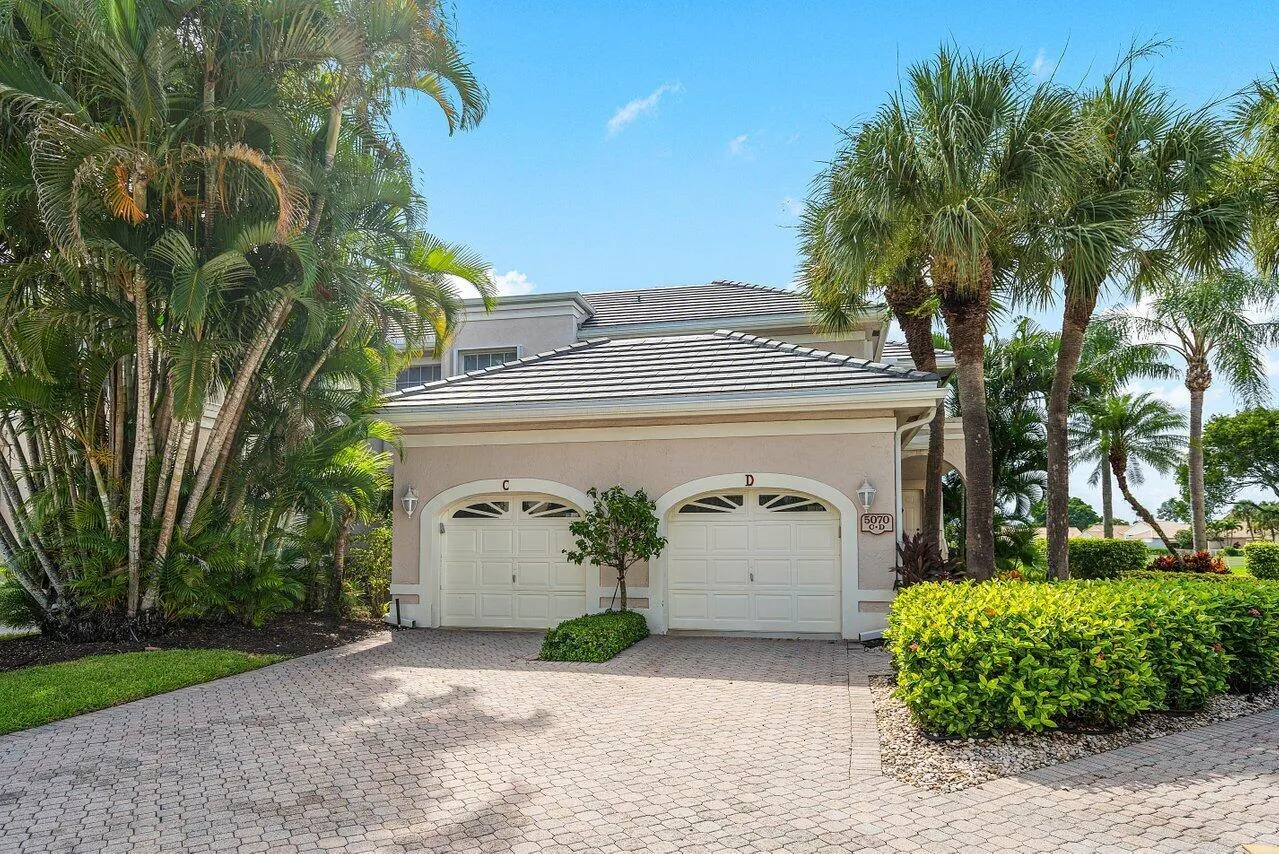 5070 Lake Catalina Drive, #C
