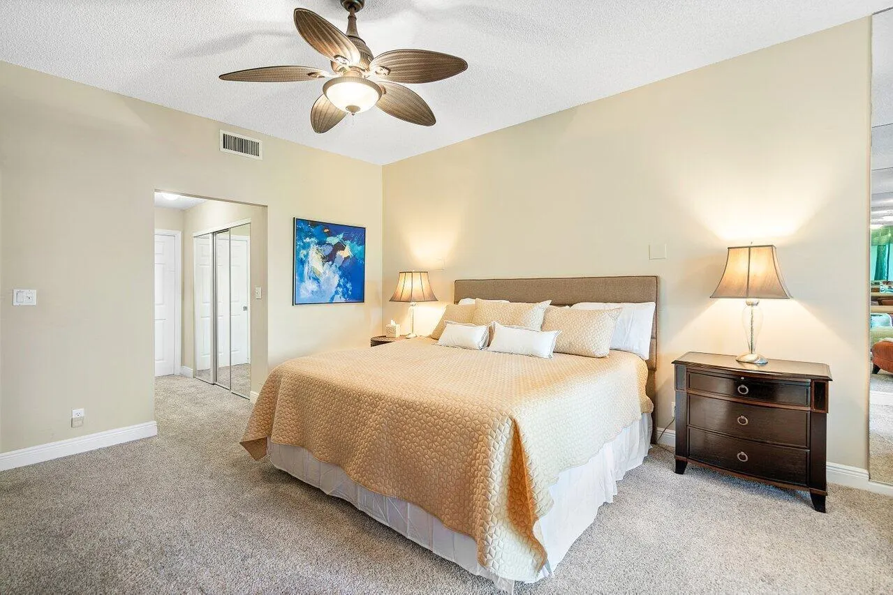 5070 Lake Catalina Drive, #C