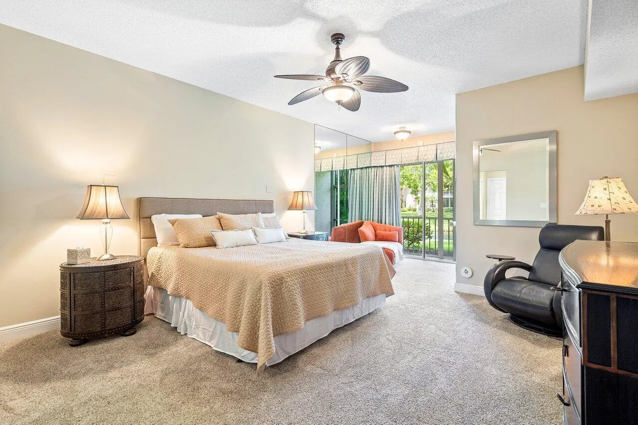5070 Lake Catalina Drive, #C