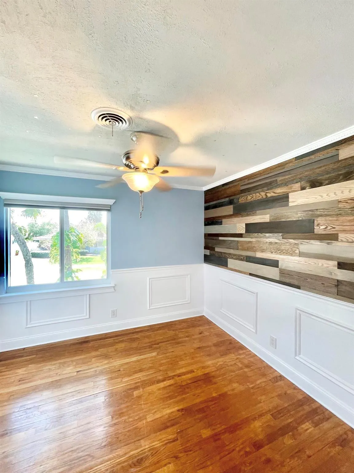 1145 SW 5th Street SW