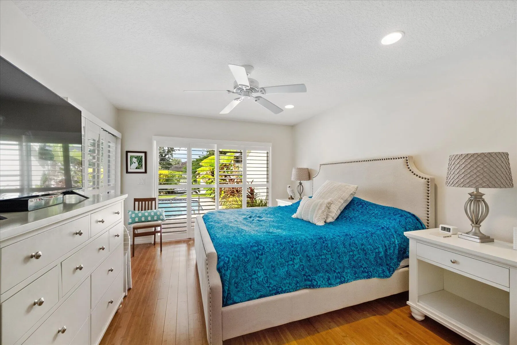 2216 Las Casitas Drive