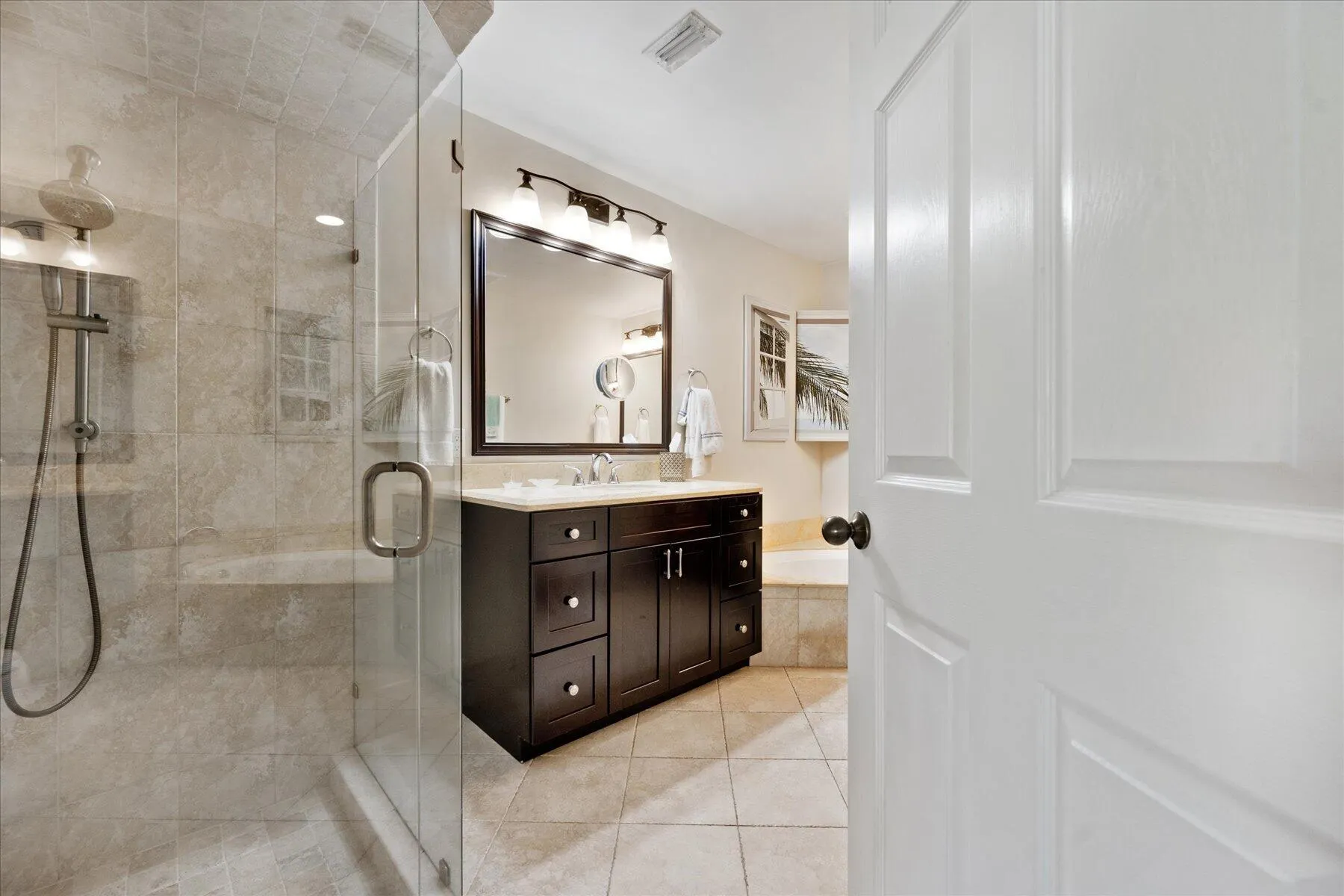 2216 Las Casitas Drive