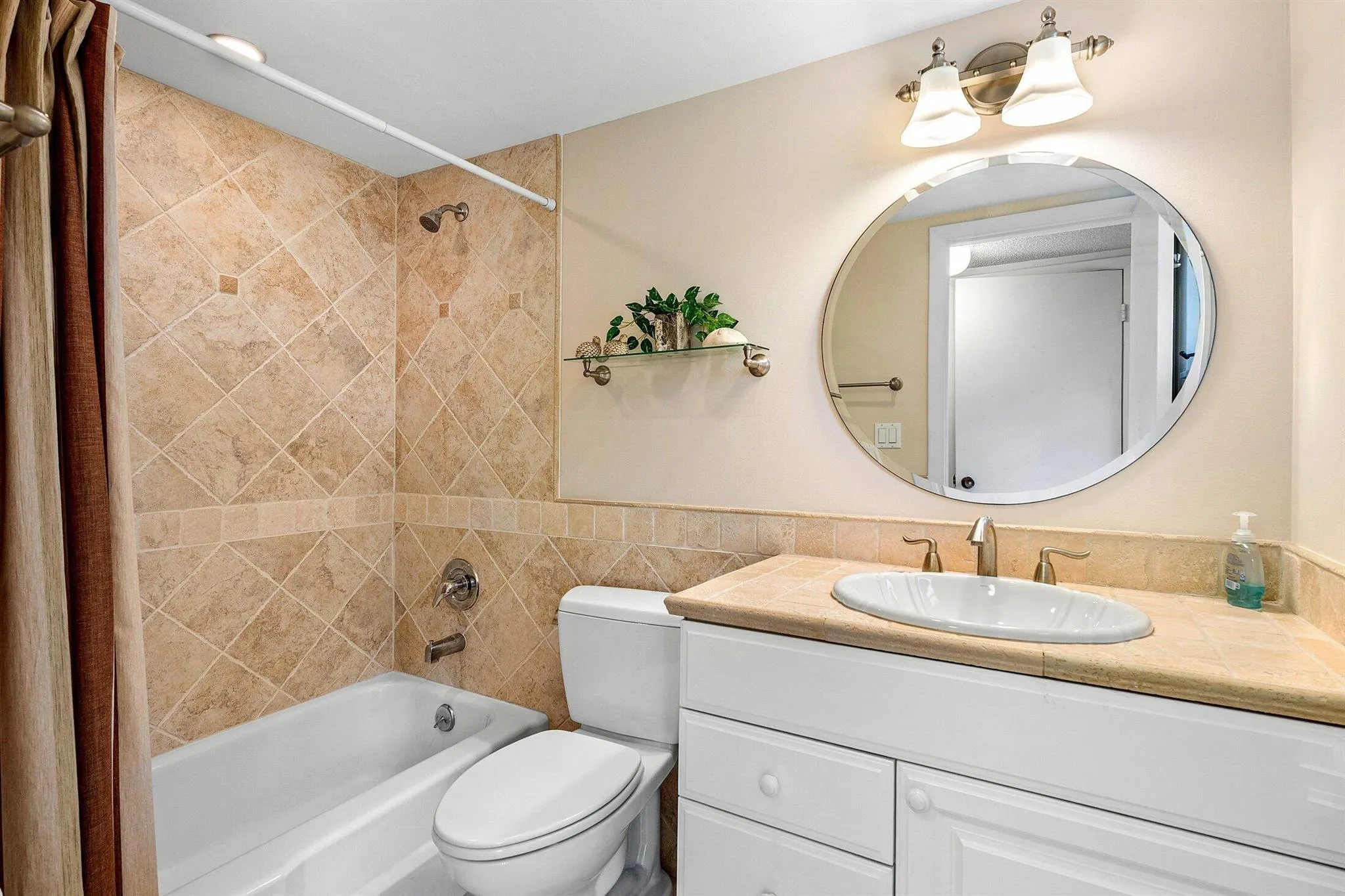 4085 Kittiwake Court, #Kittiwake