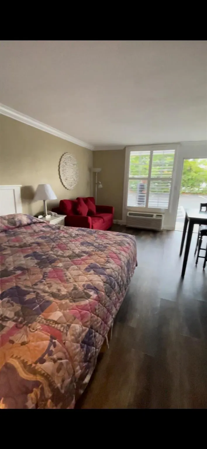 2555 9th Street N, #152
