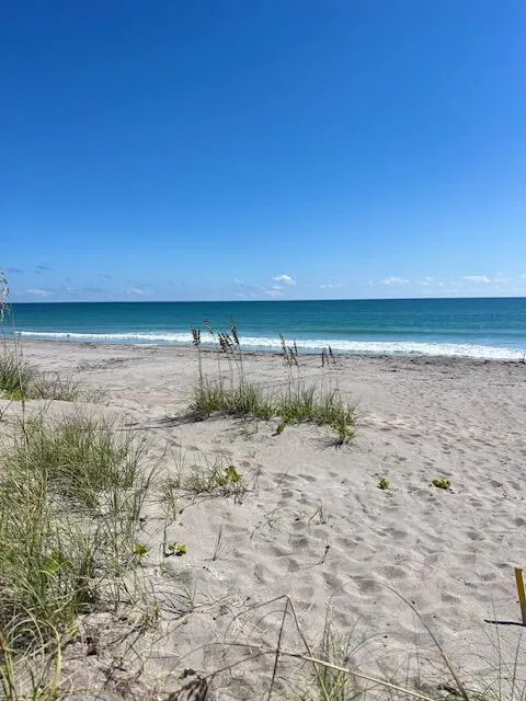 77 N Beach Road