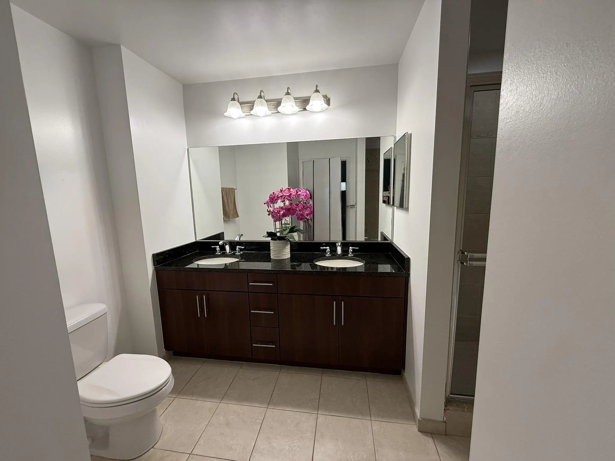 4905 Midtown 2405 Lane, #2405