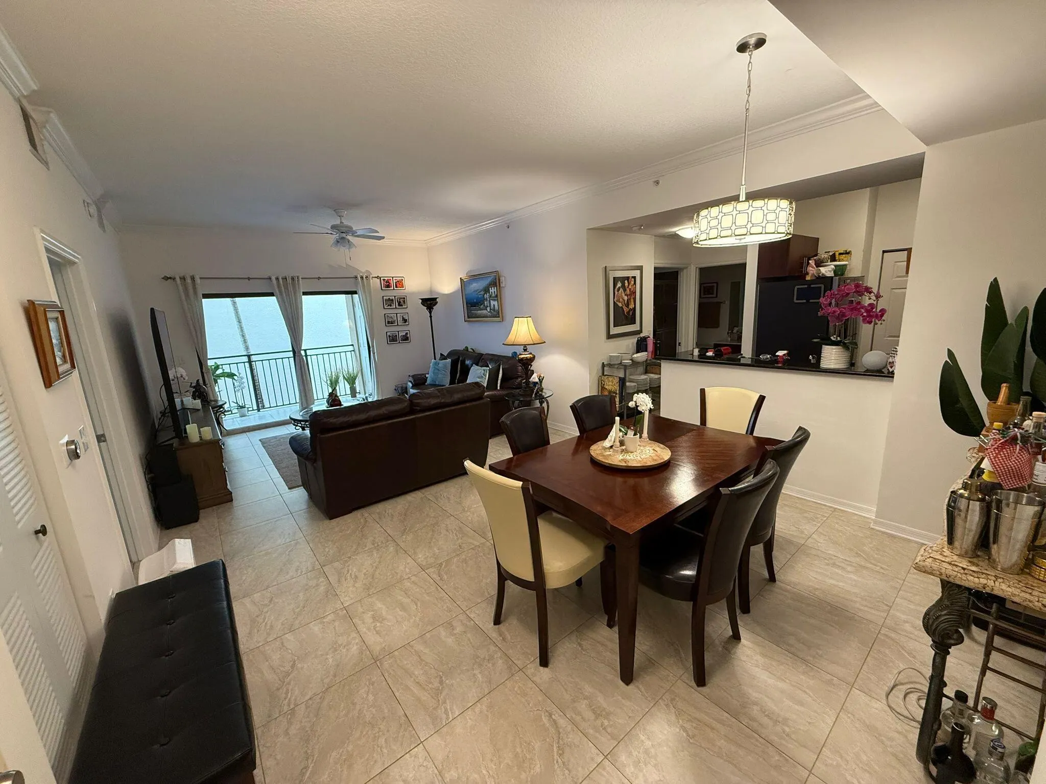 4905 Midtown 2405 Lane, #2405